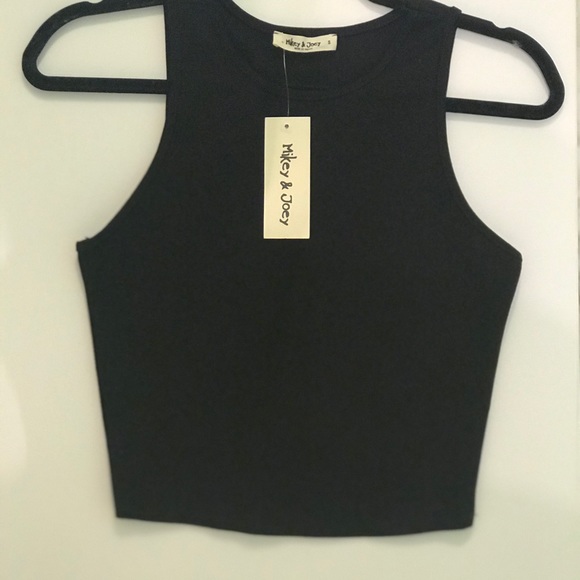 Black crop top - Picture 3 of 4